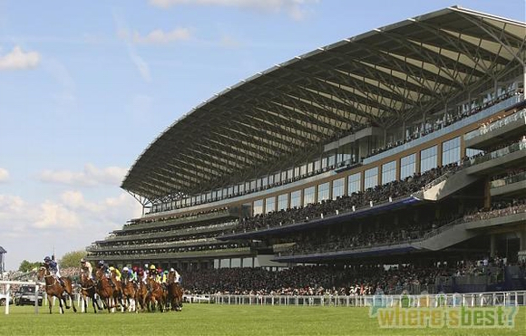 Kempton Park Racecourse, London