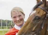 Lea Olsen i audiens hos Dronngen i anledning af sejr i Hendes Majestæt Dronningens Ærespræmie 2012