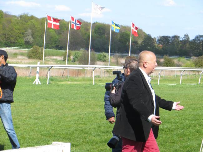Stein Modahl efter One Directions sejr 5. maj 2012